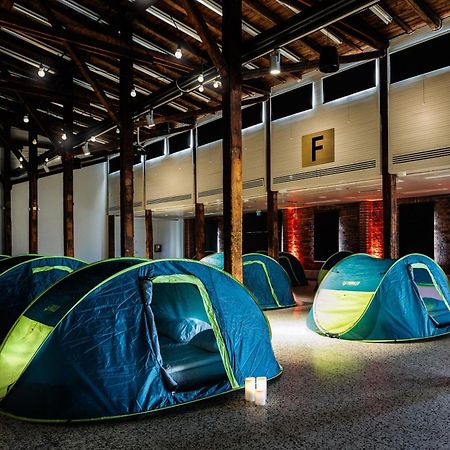 Indoor Camping Helsinki Hotel Ngoại thất bức ảnh