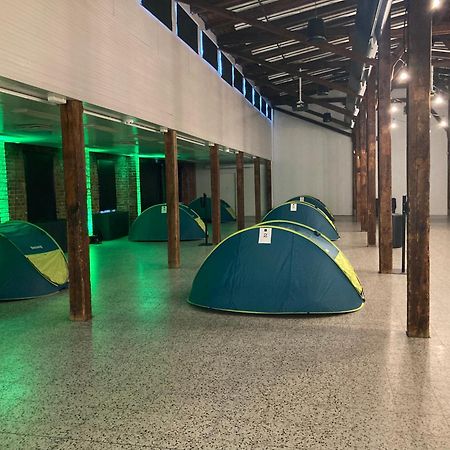 Indoor Camping Helsinki Hotel Ngoại thất bức ảnh