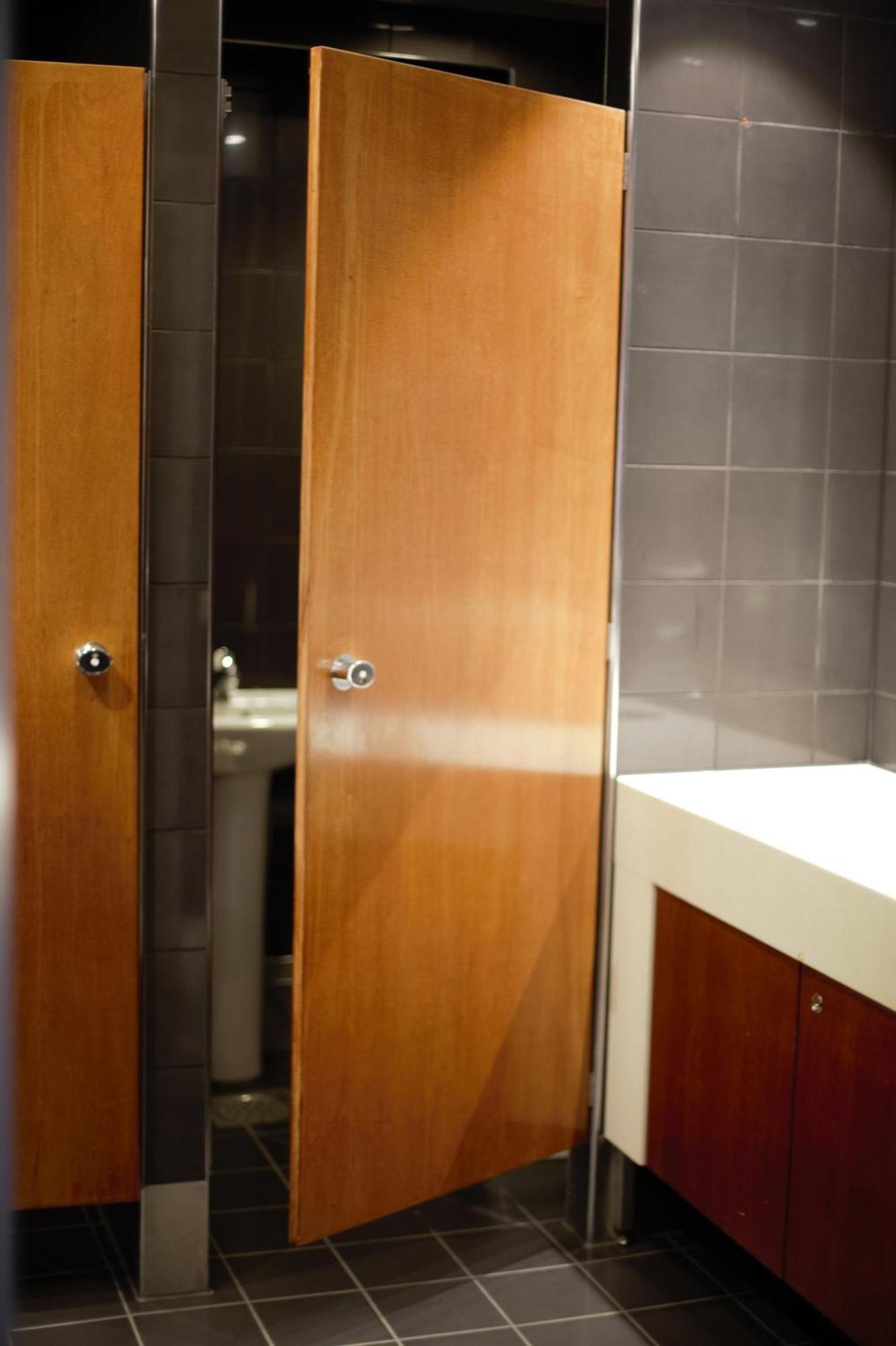 Indoor Camping Helsinki Hotel Ngoại thất bức ảnh