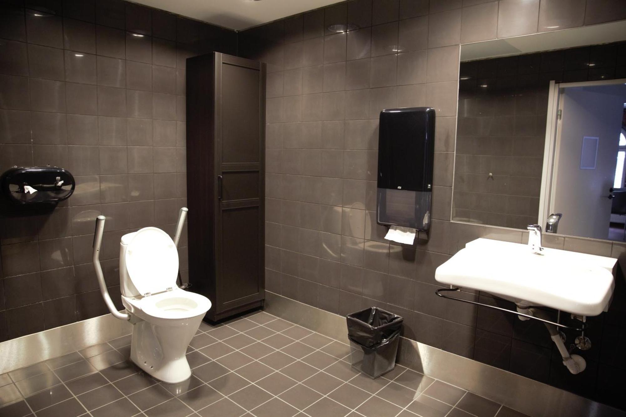 Indoor Camping Helsinki Hotel Ngoại thất bức ảnh